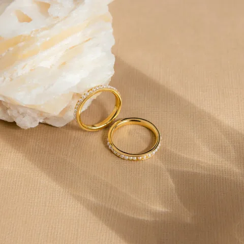 Set de anillos finos, en la tienda de ejemplo Pirita